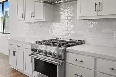 440 Maria Dr, Hollister, CA 95023 - Photo 7