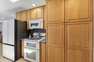 5897 Erskine Ct, San Jose, CA 95123 - Photo 19