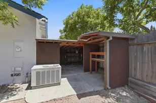 5897 Erskine Ct, San Jose, CA 95123 - Photo 39