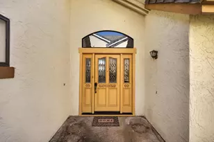 7901 Caledonia Dr, San Jose, CA 95135 - Photo 3
