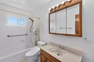 774 Regent Park Dr, San Jose, CA 95123 - Photo 17