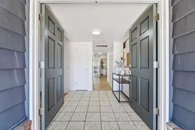 559-561 Mozart Ct, Sunnyvale, CA 94087 - Photo 3