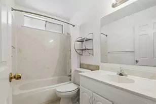493 Crosslees Dr, San Jose, CA 95111 - Photo 17