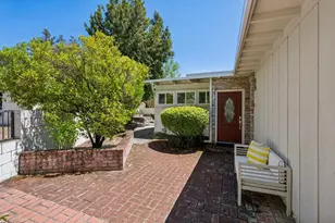 20210 Franklin Ave, Saratoga, CA 95070 - Photo 3
