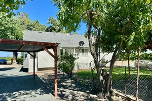 19025 N Devries Rd, Lodi, CA 95242 - Photo 17