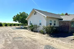 19025 N Devries Rd, Lodi, CA 95242 - Photo 15