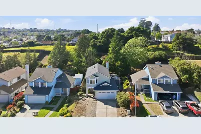 621 New Bedford Dr, Vallejo, CA 94591 - Photo 17
