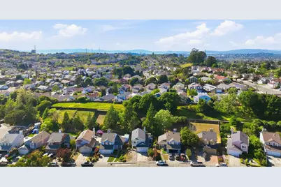 621 New Bedford Dr, Vallejo, CA 94591 - Photo 15