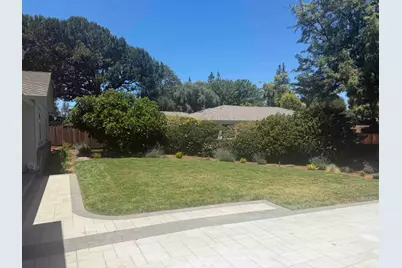 1445 Highland View Ct, Los Altos, CA 94024 - Photo 19