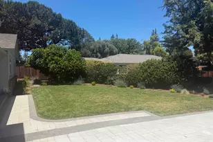 1445 Highland View Ct, Los Altos, CA 94024 - Photo 19