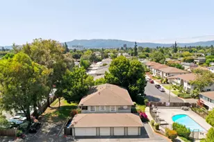1052 Delna Manor Ln 1052, San Jose, CA 95128 - Photo 41