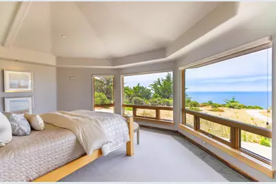 31475 Highway 1, Carmel, CA 93923 - Photo 17