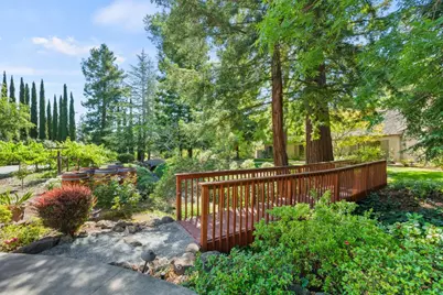24970 Okeefe Ln, Los Altos Hills, CA 94022 - Photo 49