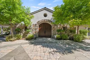 24970 O'Keefe Ln, Los Altos Hills, CA 94022 - Photo 43