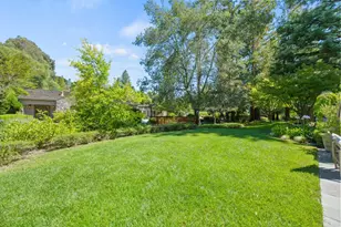 24970 O'Keefe Ln, Los Altos Hills, CA 94022 - Photo 31