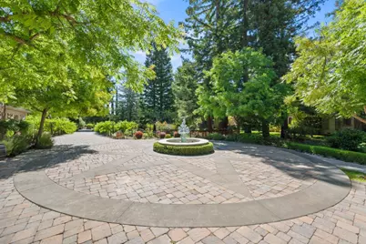 24970 Okeefe Ln, Los Altos Hills, CA 94022 - Photo 49