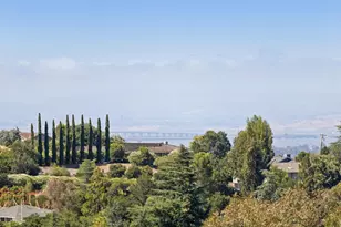 26201 Elena Rd, Los Altos Hills, CA 94022 - Photo 59