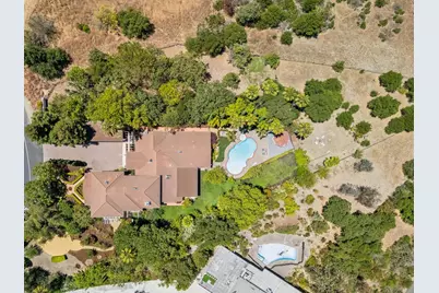 26201 Elena Rd, Los Altos Hills, CA 94022 - Photo 71
