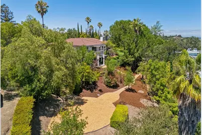 26201 Elena Rd, Los Altos Hills, CA 94022 - Photo 69