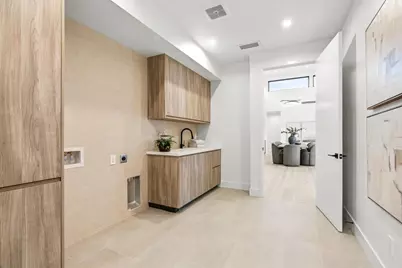 175 Beverly Ln, Los Altos, CA 94022 - Photo 51
