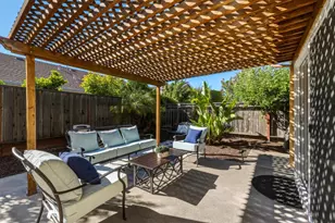 241 Winchester Ct, Foster City, CA 94404 - Photo 35