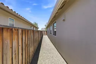 2923 Kings Way, Hollister, CA 95023 - Photo 35