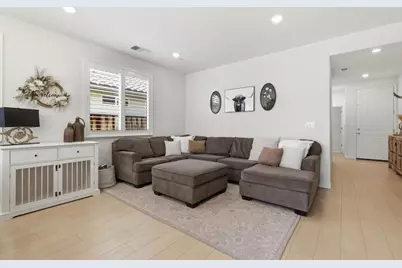 2923 Kings Way, Hollister, CA 95023 - Photo 9