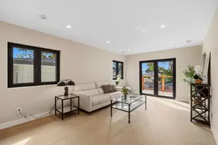 612 Sunset Dr, Pacific Grove, CA 93950 - Photo 23