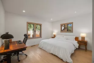 612 Sunset Dr, Pacific Grove, CA 93950 - Photo 19