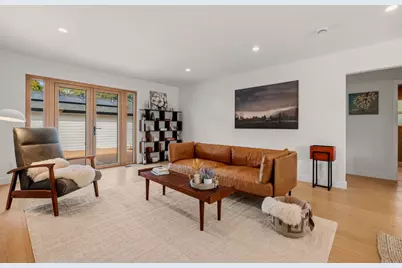 612 Sunset Dr, Pacific Grove, CA 93950 - Photo 11