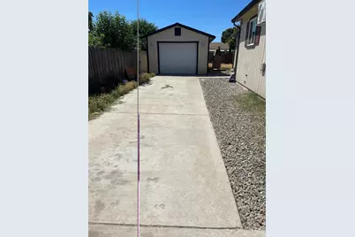 5052 Carmellia St, Stockton, CA 95215 - Photo 3