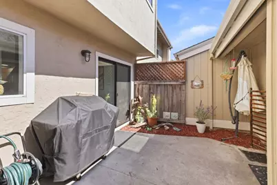 837 Juno Ln, Foster City, CA 94404 - Photo 41