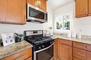 738 Los Olivos Dr, Santa Clara, CA 95050 - Photo 27