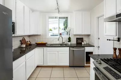 134 Nimitz Ave, Redwood City, CA 94061 - Photo 5