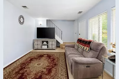 1920 Waterloo Ct, San Jose, CA 95132 - Photo 9