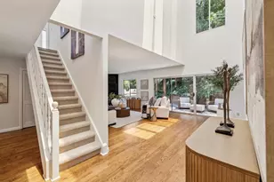 918 La Mesa Dr, Portola Valley, CA 94028 - Photo 5