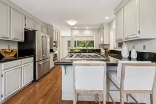 918 La Mesa Dr, Portola Valley, CA 94028 - Photo 13