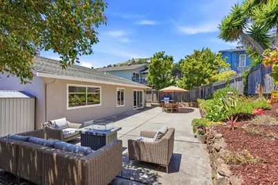 1256 Rainier Ave, Pacifica, CA 94044 - Photo 31