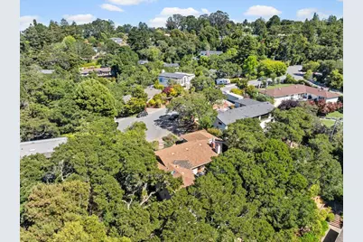 35 Tulip Ct, Burlingame, CA 94010 - Photo 49