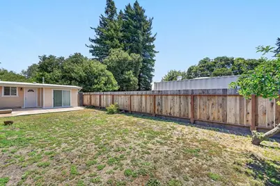 2732 Freedom Blvd, Watsonville, CA 95076 - Photo 31
