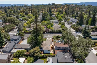 3231 Alameda De Las Pulgas, Menlo Park, CA 94025 - Photo 33