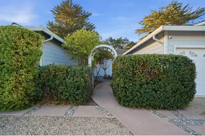 9345 Holly Oak Way, Salinas, CA 93907 - Photo 9