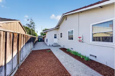3562 Woodford Dr, San Jose, CA 95124 - Photo 35