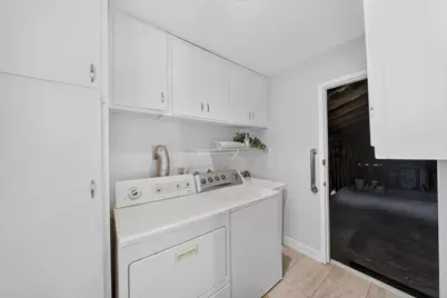 3562 Woodford Dr, San Jose, CA 95124 - Photo 17