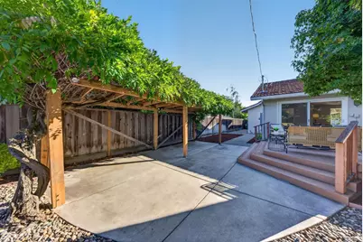3562 Woodford Dr, San Jose, CA 95124 - Photo 29
