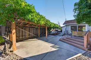 3562 Woodford Dr, San Jose, CA 95124 - Photo 29