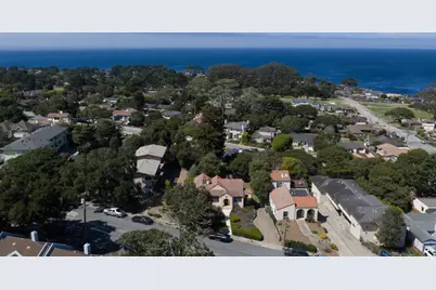 938 Lighthouse Ave, Pacific Grove, CA 93950 - Photo 25