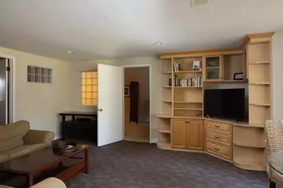 938 Lighthouse Ave, Pacific Grove, CA 93950 - Photo 9