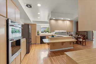 1586 Koch Ln, San Jose, CA 95125 - Photo 5