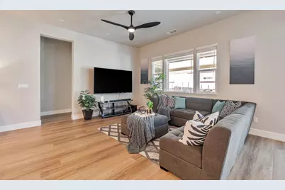 2408 Dilip Dr, Manteca, CA 95337 - Photo 43